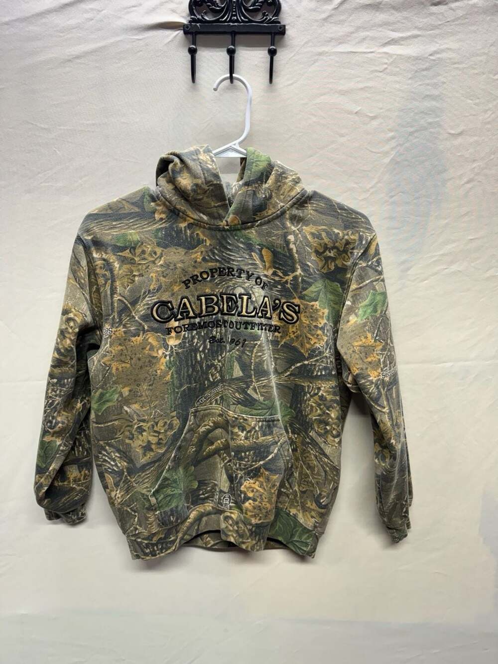 Cabela's Property Of Foremost Outfitter Seclusion 3D Camo Youth Hoodie Size L